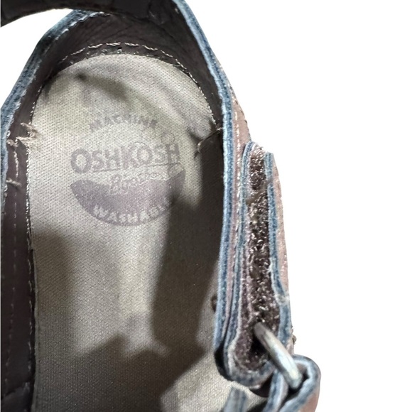 OSHKOSH sandal | size 10 | EUC - Picture 5 of 5
